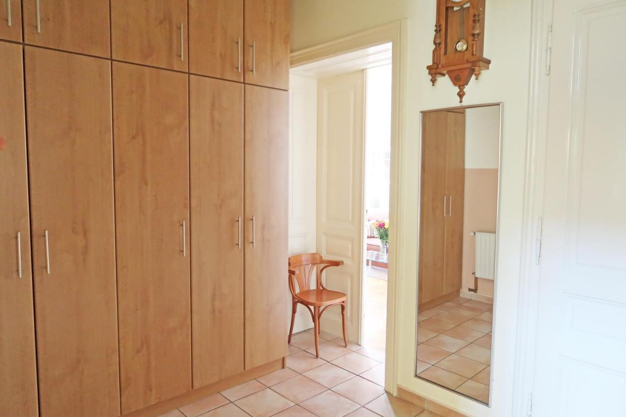 Apartment Themis كارلوفي فاري المظهر الخارجي الصورة